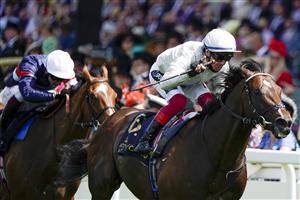 ASCOT, ENGLAND - JUNE 15: Frankie Dettori riding Palace Pier win The Queen Anne Stakes on day one of the Royal Ascot meeting at Ascot Racecourse on June 15, 2021 in Ascot, England. A total of twelve thousand racegoers made up of owners and the public are permitted to attend the meeting due to it being an Events Research Programme (ERP) set up by the Government due to the Coronavirus pandemic. (Photo by Alan Crowhurst/Getty Images)