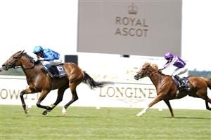 ASCOT, ENGLAND - JUNE 16:William Buick riding Kemari win The Queen's Vase on Day Two of the Royal Ascot Meeting at Ascot Racecourse on June 16, 2021 in Ascot, England. A total of twelve thousand racegoers made up of owners and the public are permitted to attend the meeting due to it being an Events Research Programme (ERP) set up by the Government due to the Coronavirus pandemic. (Photo by Alan Crowhurst/Getty Images)