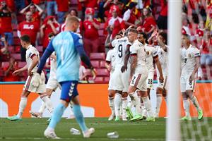 COPENHAGEN, DENMARK - JUNE 17: Kevin De Bruyne of Belgium celebrates with team mates after scoring their side's second goal during the UEFA Euro 2020 Championship Group B match between Denmark and Belgium at Parken Stadium on June 17, 2021 in Copenhagen, Denmark. (Getty Images)
