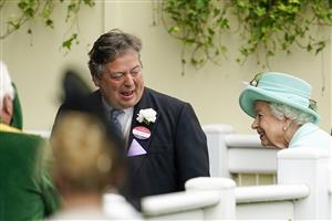 ASCOT, ENGLAND - JUNE 19: Queen Elizabeth II arrives in the parade ring on Day Five of the Royal Ascot Meeting at Ascot Racecourse on June 19, 2021 in Ascot, England. A total of twelve thousand racegoers made up of owners and the public are permitted to attend the meeting due to it being an Events Research Programme (ERP) set up by the Government due to the Coronavirus pandemic. (Photo by Alan Crowhurst/Getty Images)