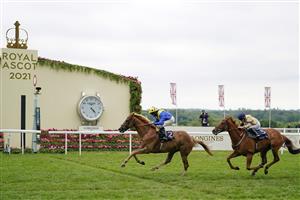 ASCOT, ENGLAND - JUNE 19: Ryan Moore riding Dream Of Dreams (L) win The Diamond Jubilee Stakes on Day Five of the Royal Ascot Meeting at Ascot Racecourse on June 19, 2021 in Ascot, England. A total of twelve thousand racegoers made up of owners and the public are permitted to attend the meeting due to it being an Events Research Programme (ERP) set up by the Government due to the Coronavirus pandemic. (Photo by Alan Crowhurst/Getty Images)