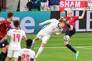 England's defender Luke Shaw heads the ball in front of Czech Republic's midfielder Jakub Jankto (R) during the UEFA EURO 2020 Group D football match between Czech Republic and England at Wembley Stadium in London on June 22, 2021. (Getty Images)