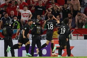 Germany's midfielder Leon Goretzka (2nd R) celebrates scoring his team's second goal with his teammates during the UEFA EURO 2020 Group F football match between Germany and Hungary at the Allianz Arena in Munich on June 23, 2021. (Getty Images)