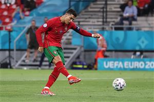 BUDAPEST, HUNGARY - JUNE 23: Cristiano Ronaldo of Portugal scores their side's first goal from the penalty spot during the UEFA Euro 2020 Championship Group F match between Portugal and France at Puskas Arena on June 23, 2021 in Budapest, Hungary. (Getty Images)