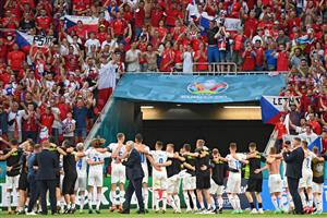 Czech Republic's players celebrate with supporters after winning the UEFA EURO 2020 round of 16 football match between the Netherlands and the Czech Republic at Puskas Arena in Budapest on June 27, 2021. (Getty Images)