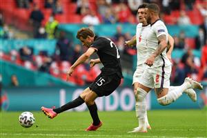 Germany's forward Thomas Mueller misses a shot during the UEFA EURO 2020 round of 16 football match between England and Germany at Wembley Stadium in London on June 29, 2021. (Getty Images)