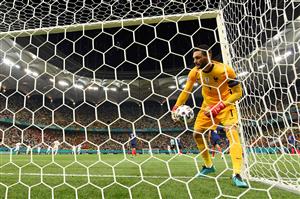 BUCHAREST, ROMANIA - JUNE 28: Hugo Lloris of France collects the ball from the net after the Switzerland first goal scored by Haris Seferovic (Not pictured) during the UEFA Euro 2020 Championship Round of 16 match between France and Switzerland at National Arena on June 28, 2021 in Bucharest, Romania. (Getty Images)