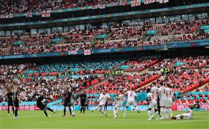 LONDON, ENGLAND - JUNE 29: Kai Havertz of Germany shoots from a free kick during the UEFA Euro 2020 Championship Round of 16 match between England and Germany at Wembley Stadium on June 29, 2021 in London, England. (Getty Images)