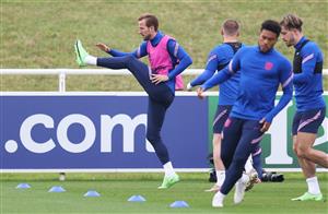 BURTON UPON TRENT, ENGLAND - JULY 02: Harry Kane of England trains during the England Training Session at St George's Park on July 02, 2021 in Burton upon Trent, England. (Getty Images)