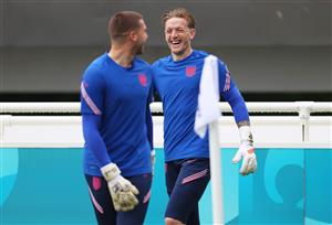 BURTON UPON TRENT, ENGLAND - JULY 02: Jordan Pickford of England laughs with Sam Johnstone during the England Training Session at St George's Park on July 02, 2021 in Burton upon Trent, England. (Getty Images)