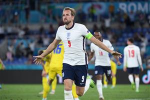 ROME, ITALY - JULY 03: Harry Kane of England celebrates after scoring their side's third goal during the UEFA Euro 2020 Championship Quarter-final match between Ukraine and England at Olimpico Stadium on July 03, 2021 in Rome, Italy. (Getty Images)
