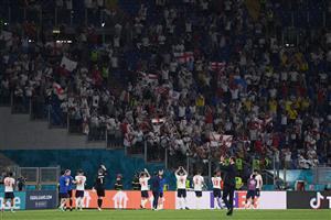 England's players greet supporters during the UEFA EURO 2020 quarter-final football match between Ukraine and England at the Olympic Stadium in Rome on July 3, 2021. (Getty Images)