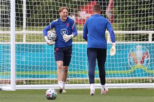 BURTON UPON TRENT, ENGLAND - JULY 05: Jordan Pickford of England shares a laugh with teammate Sam Johnstone during the England Training Session at St George's Park on July 05, 2021 in Burton upon Trent, England. (Getty Images)