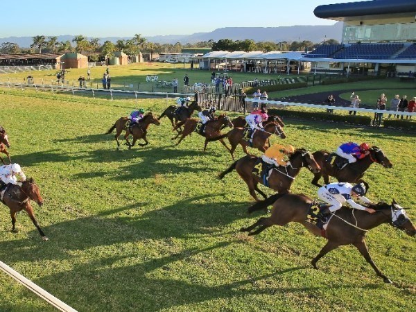 kembla grange tips for 25.06.2020