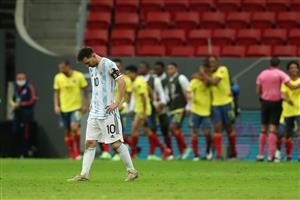 BRASILIA, BRAZIL - JULY 06: Lionel Messi of Argentina reacts after the first goal of Colombia during a semi-final match of Copa America Brazil 2021 between Argentina and Colombia at Mane Garrincha Stadium on July 06, 2021 in Brasilia, Brazil. (Getty Images)