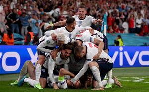 LONDON, ENGLAND - JULY 07: Harry Kane of England (obscured) celebrates with team mates after scoring their side's second goal during the UEFA Euro 2020 Championship Semi-final match between England and Denmark at Wembley Stadium on July 07, 2021 in London, England. (Getty Images)