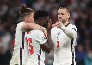 England's midfielder Bukayo Saka (C) reacts after failing to score in the penalty shootoutduring the UEFA EURO 2020 final football match between Italy and England at the Wembley Stadium in London on July 11, 2021. (Getty Images)