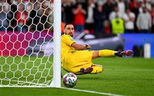 LONDON, ENGLAND - JULY 11: Gianluigi Donnarumma of Italy looks on as Marcus Rashford of England (not pictured) misses his side's third penalty during the UEFA Euro 2020 Championship Final between Italy and England at Wembley Stadium on July 11, 2021 in London, England. (Getty Images)