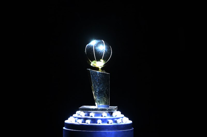 larry o'brien trophy