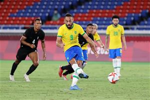 YOKOHAMA, JAPAN - JULY 22: Matheus Cunha #9 of Team Brazil misses a penalty during the Men's First Round Group D match between Brazil and Germany during the Tokyo 2020 Olympic Games at International Stadium Yokohama on July 22, 2021 in Yokohama, Tokyo, Japan. (Getty Images)