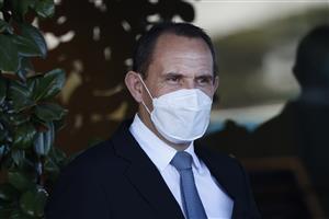 SYDNEY, AUSTRALIA - JULY 24: Chris Waller looks on during Sydney Racing at Rosehill Gardens on July 24, 2021 in Sydney, Australia. (Photo by Mark Evans/Getty Images)
