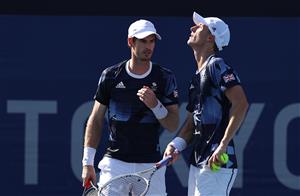 TOKYO, JAPAN - JULY 27: Andy Murray of Team Great Britain and Joe Salisbury of Team Great Britain play against Tim Putz of Team Germany and Kevin Krawietz of Team Germany in second round of the men's doubles tennis tournament at the Olympic Games. (Getty Images)