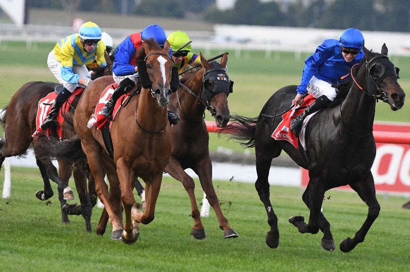 Sandown Betting Tips