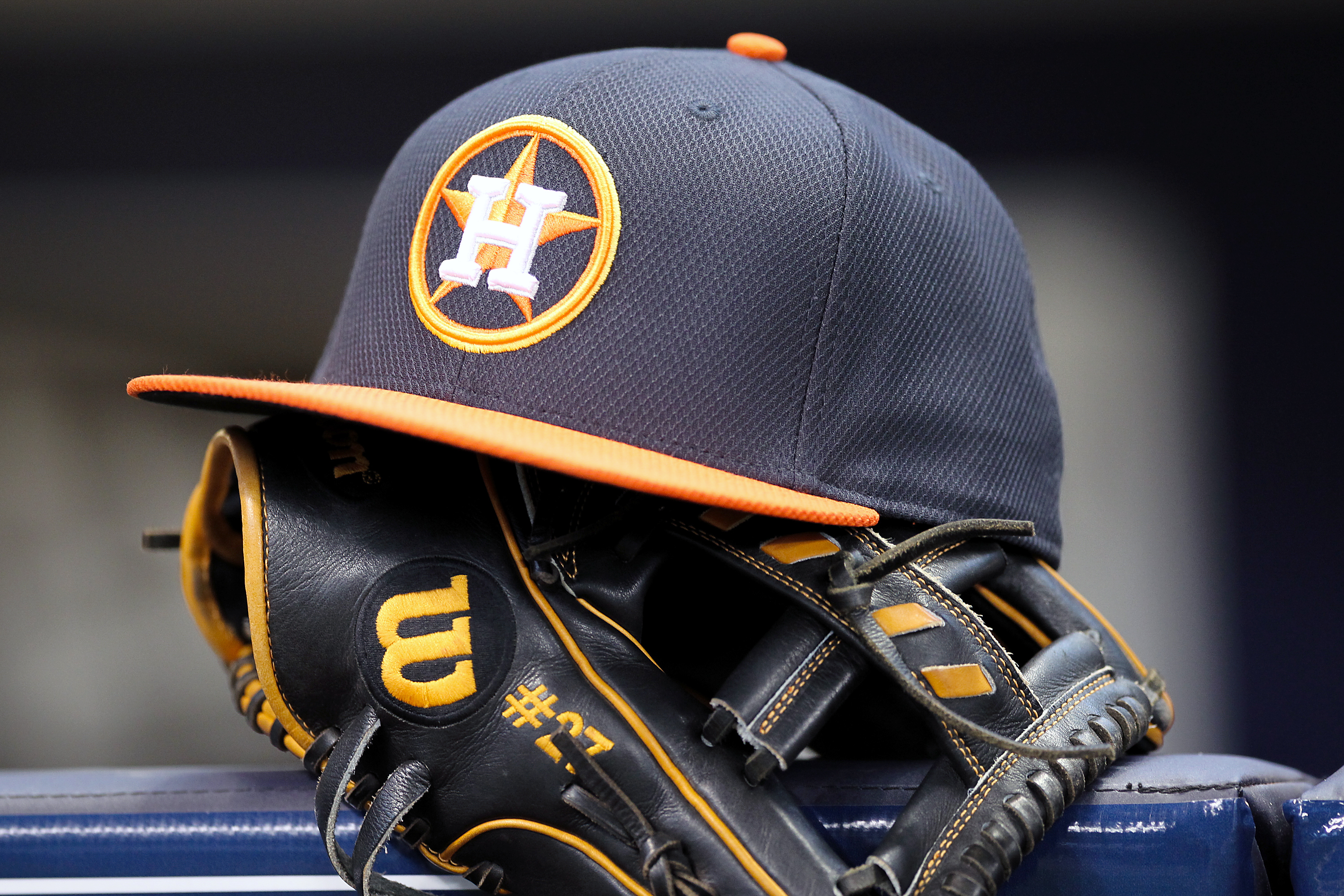 MLB