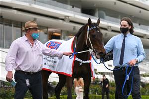 MELBOURNE, AUSTRALIA - SEPTEMBER 11: Trainer Peter Moody poses with Incentivise after winning the Makybe Diva Stakes, during Melbourne Racing at Flemington Racecourse on September 11, 2021 in Melbourne, Australia. (Getty)
