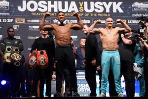 LONDON, ENGLAND - SEPTEMBER 24: Anthony Joshua and Oleksandr Usyk pose following their weigh in ahead of the Heavyweight Fight between Anthony Joshua v Oleksandr Usyk at Cineworld 02 Arena on September 24, 2021 in London, England. (Getty Images)