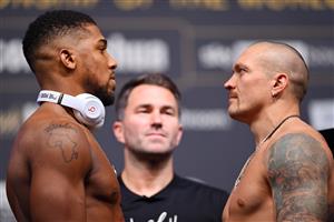 LONDON, ENGLAND - SEPTEMBER 24: Anthony Joshua and Oleksandr Usyk face off during their weigh in ahead of their Heavyweight Fight at Cineworld 02 Arena on September 24, 2021 in London, England. (Getty Images)