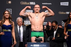 LONDON, ENGLAND - SEPTEMBER 24: Oleksandr Usyk weighs in ahead of the Heavyweight Fight between Anthony Joshua v Oleksandr Usyk at Cineworld 02 Arena on September 24, 2021 in London, England. (Getty Images)