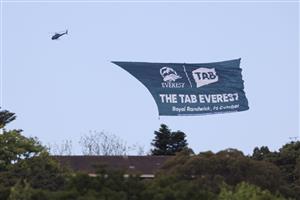 SYDNEY, AUSTRALIA - OCTOBER 02: A helicopter advertises the upcoming Everest during Sydney Racing on Epsom Day at Royal Randwick Racecourse on October 02, 2021 in Sydney, Australia. (Photo by Mark Evans/Getty Images)