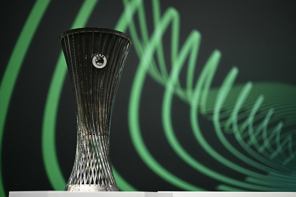 Europa Conference League Trophy (Getty Images)