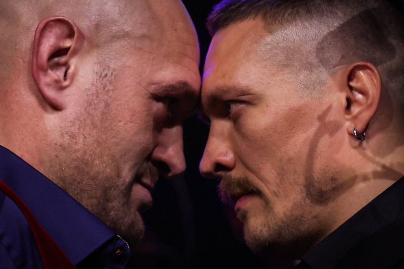 Tyson Fury (L) and Oleksandr Usyk (R) (Getty Images)
